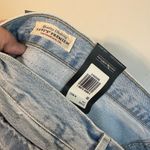 Levi's Levi’s NWT 501 90’s Mid Rise Straight Leg Light Wash Jeans Size 24W Premium Photo 2