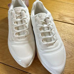 Skechers NWT Sketchers street glam point it sneaker white 6 Photo 0