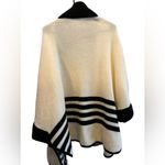 Coco + Carmen Cocoa‎ and Carmen sweater one size Photo 5