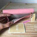 Michael Kors Wallet Photo 4
