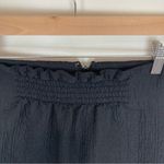 COS black textured mini skirt. Size 32 EUR Photo 1