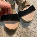 Eric Michael ‎ Sandal Size 40 Strappy Elastic Made In Spain Gold Black Wedge Photo 9