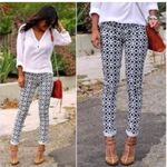 J.Crew Black and White Aztec Patterned Pants women 28 ‘toothpick’ style Photo 1