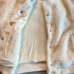 Forever 21 Sherpa Jacket Photo 4