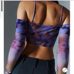 Silence + Noise Bella Cold-Shoulder purple Cropped Top
Urban Outfitters S Photo 5