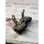 Vintage Clip On Earrings Photo 3