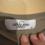 Carly Jean Los Angeles Carly jean medium brown tee Photo 4