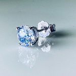 Diamonique sterling silver stud earrings Photo 3