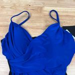 Aqua Green  Women's Blue and Black One Piece Swimsuit - Size Medium - NWT Photo 2