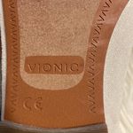 Vionic  Shimmering Silver Women's Loafers size 7.5 excellent condition Photo 9