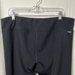 New Balance  Women's Black Accelerate Capri Size 1X Photo 7