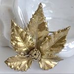 Vintage Leaf Brooch Gold Vermeil Coated Botanical Photo 1
