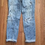 Gap distressed sexy boyfriend jeans. Photo 2