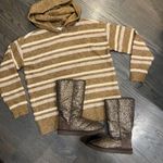 UGG  Australia Women's Classic Short II Foil Glam Boots Size 5 Chestnut B… Photo 7