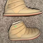 Sanuk Tan Boots Photo 6