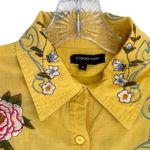 Como No? Womens Yellow Button Up Shirt Floral Embroidered Boho Western Top sz M Size M Photo 3