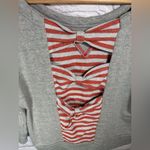 Miss Me  Sweater‎ Women's medium Gray Pullover Outdoor Casual Open Back Adult Photo 2