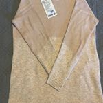 Lululemon Sweater sz Large NWOT Photo 2