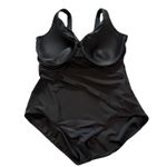 MiracleSuit  Black Revele One Piece Underwire Slimming Swimsuit Size 16 Photo 5