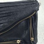 Distressed Pleather Zipper foldable clutch Photo 3