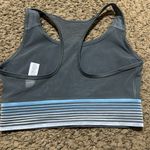 Nike sports bra Photo 3