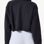 Champion Women’s Reverse Weave Cropped Sweatshirt Photo 1