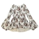 Free People  Speak Easy light blue floral v-neck bell-sleeve top size S Photo 12