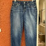 American Eagle  Slouchy Fit Jeans Women's Size 4 R - Medium Wash Mid Rise Stretch Photo 0