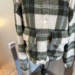 Abercrombie & Fitch  Sherpa Teddy Jacket Snap Front Green White Plaid Fall Cozy Photo 2