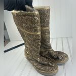 Coach Womenโs Gold Signature Monogram Winter Boots Size 9.5 Photo 2