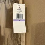 Tommy Hilfiger Size 18 Women's Khaki Shorts Photo 2