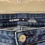 Old Navy  Sz 16 Mid Rise Rockstar Super Skinny Distressed Jeans Stretch Pants Photo 1