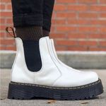 Dr. Martens 2976 Quad Smooth Leather Platform Chelsea Boots • Sz W9/M8 Photo 0