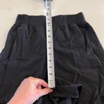 Lululemon Stretch Woven Relaxed-Fit High-Rise Shorts 4" Size XXS Photo 8