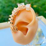 5 Pieces Gold Tone Ear Cuff Set Photo 0