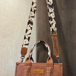 Wrangler  Purse Conceal Carry Photo 0