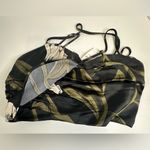 Forever 21 Satin Tropical Leaf Print Crop Top Green Black Strappy Size Large NWT Photo 6