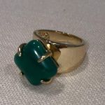 Kendra Scott Gold & Green Stone Ring Photo 2