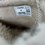 Crocs Sarah Luxe Leather Sherpa Faux Fur Clog Mule 203413 Women’s size 6 Photo 7