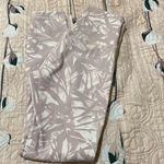 Lululemon  Athletica Wunder under high rise tight 
Size 4 Photo 4