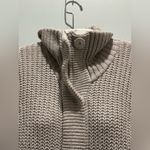 Merrell  Cable knit chunky long gray zippered button detail size Medium Cardigan Photo 8