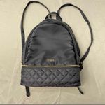 dōTERRA Classy Black gold accents Backpack essential oil holder tablet travel Photo 2