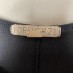 Forever 21  Gray Floral Beaded Cutout Back T-Shirt SZ M Photo 5