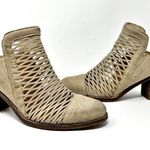 Diba Leather Heeled Mules Gray Sz 8.5 Photo 1