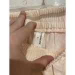 COMMENSE Two Piece Set Womens Large Cream Vest and Shorts Embroidered Floral Photo 3