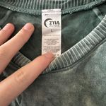 Zyia Green Cropped  Tee Photo 2