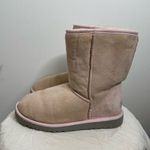 UGG  Australia Classic Short 5825 Leather Lined Winter Boots Light Petal Pink‎ 7 Photo 3