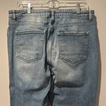 Free People  Women’s Raw Hem Ankle Jeans Well Worn size 31 Photo 8