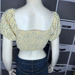 Sky And Sparrow  Yellow Ditsy Floral Crop Top Baby Tee Blouse Size Medium Photo 11
