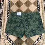 Old Navy NWT…OLD BAVY Olive Leaf Pixie Chino Shorts Photo 5